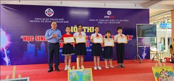 Học sinh Trường tiểu học Dũng Sĩ Thanh Khê tìm hiểu kiến thức an toàn, tiết kiệm điện