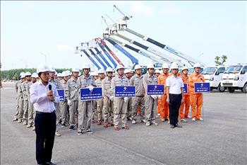 PC Quảng Bình: Chú trọng phương châm "lấy khách hàng là trung tâm"