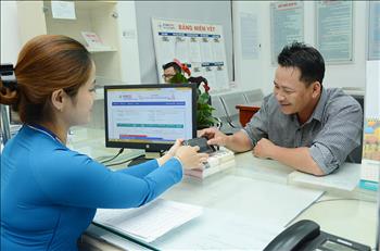 EVNCPC là tổng công ty đầu tiên hoàn thành cung cấp dịch vụ điện điện tử trên diện rộng