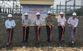 Triển khai lắp máy biến áp thứ 2 Trạm biến áp 220kV Phước An