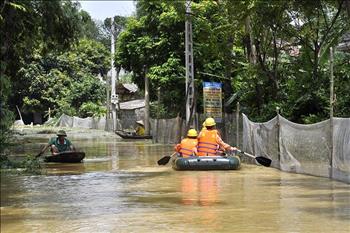 Ưu tiên cấp điện cho các trạm bơm chống ngập tại Chương Mỹ và Quốc Oai