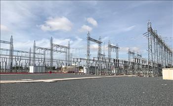 Đóng điện TBA 220 kV Long Xuyên 2 và đường dây đấu nối