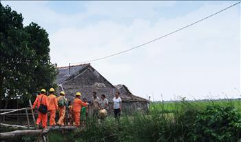 Trà Vinh: Gần 35 ngàn hộ dân đồng bào Khmer có điện lưới quốc gia