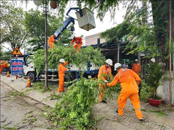 EVNSPC chủ động ứng phó mùa mưa bão 2023