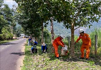 Công ty Thủy điện Đồng Nai tổ chức nhiều hoạt động hưởng ứng Tháng hành động vì môi trường năm 2024