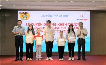 Tuyên dương 39 con CNVCLĐ đạt thành tích xuất sắc năm học 2022 - 2023