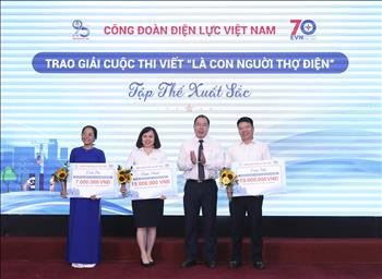 Tổng kết, trao giải cuộc thi viết “Là con người thợ điện” 