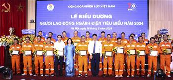 Biểu dương 117 người lao động ngành Điện tiêu biểu năm 2024